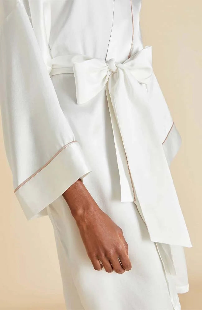 %shop_name_% Olivia von Halle_Mimi Ivory Oyster Silk Kimono Robe _ Loungewear_ 