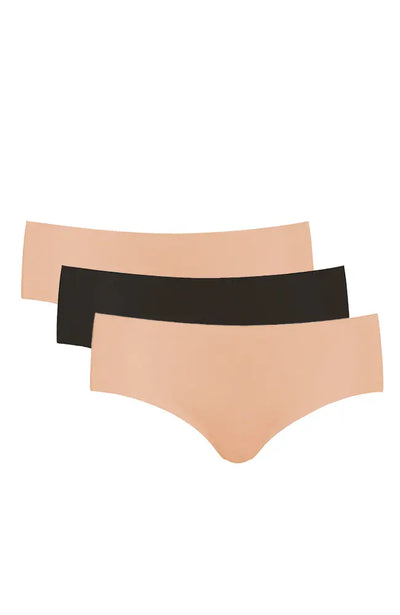 %shop_name_% Hanro_Invisible Cotton Seamless Brief Pack of Three _ Bundle_ 570.00